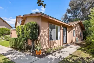 Photo #1: 260011885 Listing 