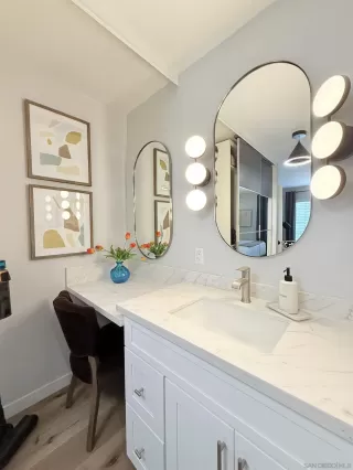 Photo #1: 260011896 Listing 