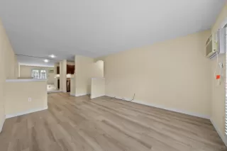 Photo #4: 260011903 Listing 
