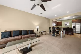 Photo #2: 260011928 Listing 