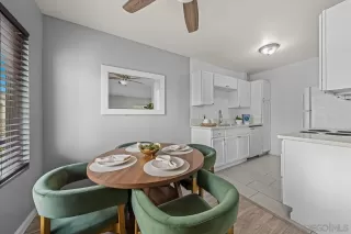 Photo #6: 260011941 Listing