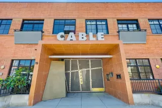 Photo #2: 260011952 Listing 