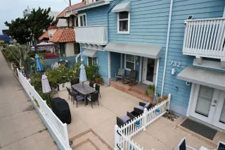 Photo #1: 260011971 Listing