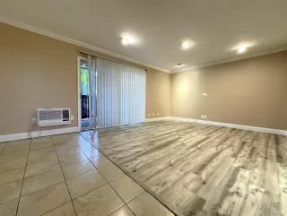 Photo #2: 260011973 Listing 