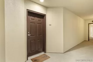 Photo #3: 260012082 Listing