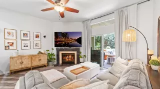 Photo #4: 260012124 Listing