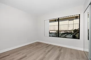 Photo #3: 260012128 Listing 