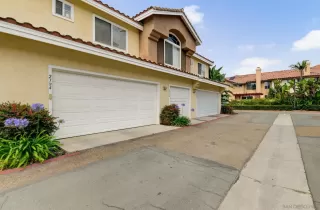 Photo #1: 260012135 Listing
