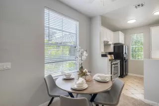 Photo #4: 260012137 Listing 