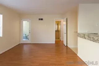 Photo #1: 260012147 Listing 
