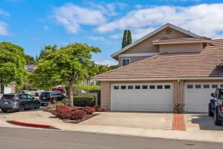 Photo #2: 260012181 Listing