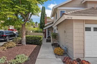 Photo #4: 260012181 Listing