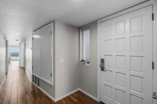 Photo #1: 260012210 Listing
