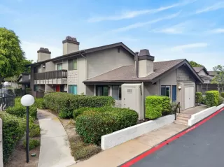 Photo #1: 260012232 Listing