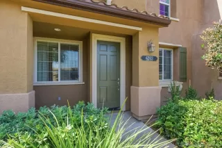 Photo #1: 260012252 Listing