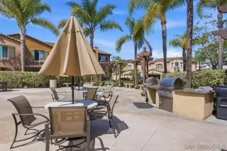 Photo #6: 260012252 Listing