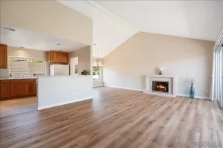 Photo #4: 260012289 Listing