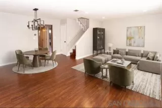 Photo #5: 260012293 Listing
