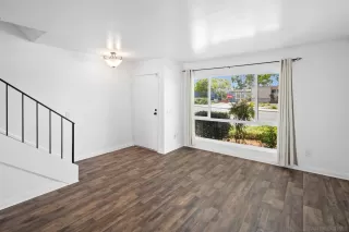 Photo #5: 260012315 Listing 