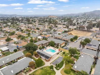 Photo #5: 260012324 Listing