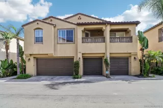 Browse active condo listings in GOLD RUSH