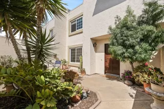 Photo #4: 260012389 Listing