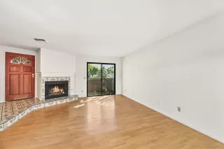 Photo #5: 260012394 Listing 