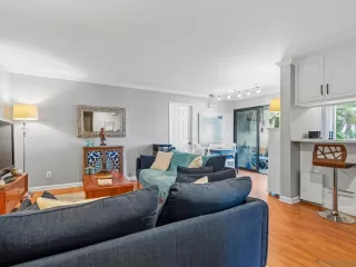 Photo #2: 260012403 Listing 