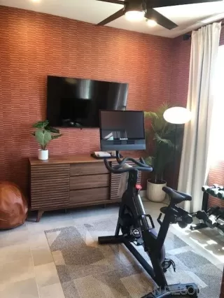 Photo #5: 260012419 Listing