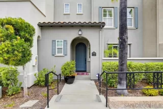 Photo #1: 260012435 Listing