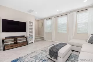 Photo #6: 260012470 Listing