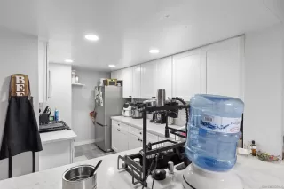 Photo #1: 260012487 Listing 