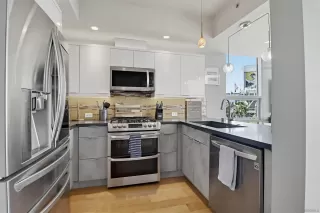 Photo #4: 260012490 Listing 