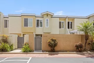 Photo #2: 260012495 Listing 