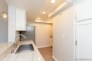 Photo #4: 260012508 Listing