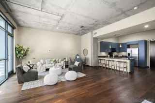 Photo #3: 260012529 Listing