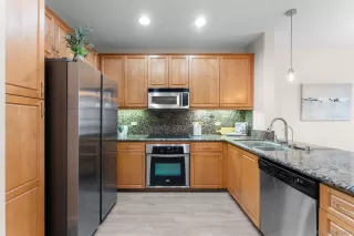Photo #3: 260012549 Listing 