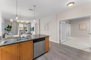 Photo #4: 260012549 Listing 