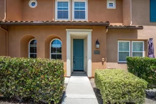 Photo #1: 260012551 Listing