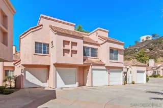 Photo #2: 260012559 Listing 