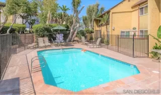 Photo #1: 260012564 Listing