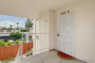 Photo #2: 260012573 Listing