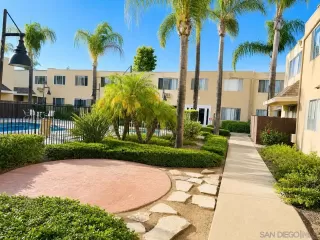 Photo #4: 260012618 Listing