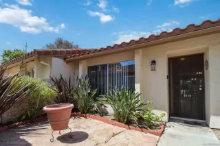 Photo #3: 260012634 Listing