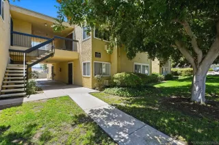 Photo #6: 260012638 Listing