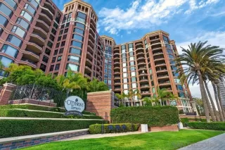Photo #1: 260012659 Listing 