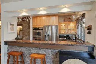 Photo #5: 260012664 Listing