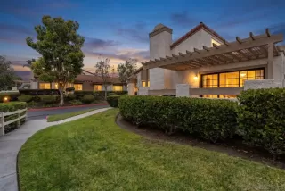 Photo #1: 260012673 Listing