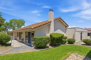 Photo #1: 260012697 Listing