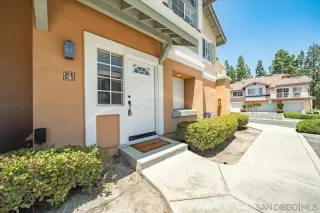 Photo #3: 260012714 Listing
